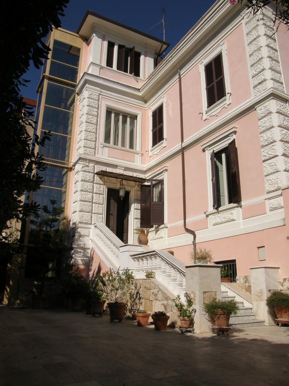 Casa Vacanze Monteverde โรม ภายนอก รูปภาพ